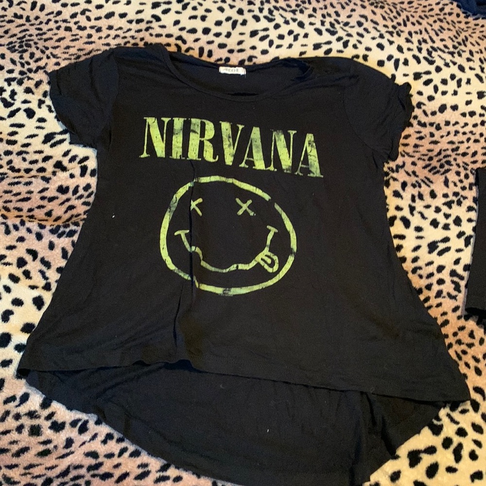 High low Nirvana tshirt